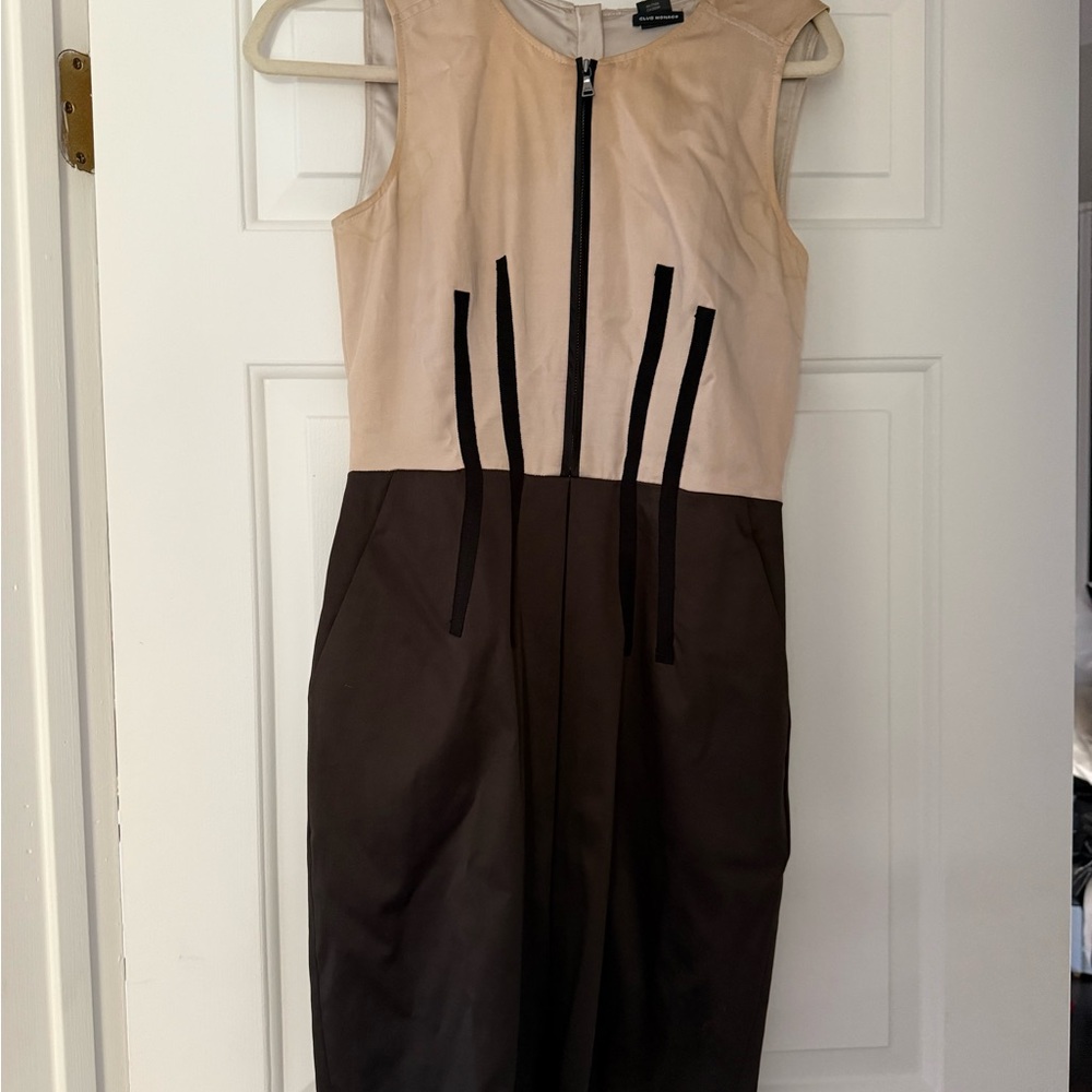 Two-Tone Sleeveless Dress